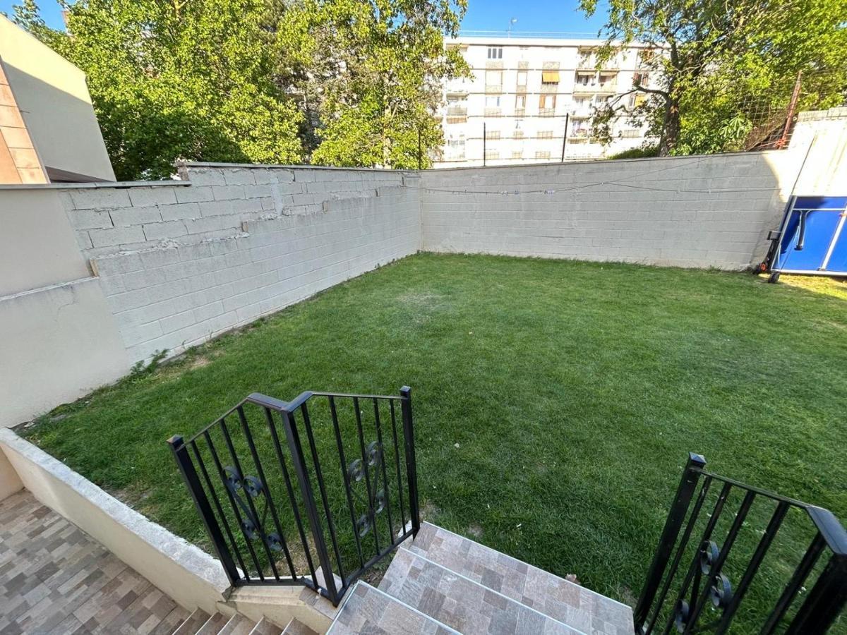 Best Holliday Home For Family Newly Renovated Garges-lès-Gonesse Esterno foto