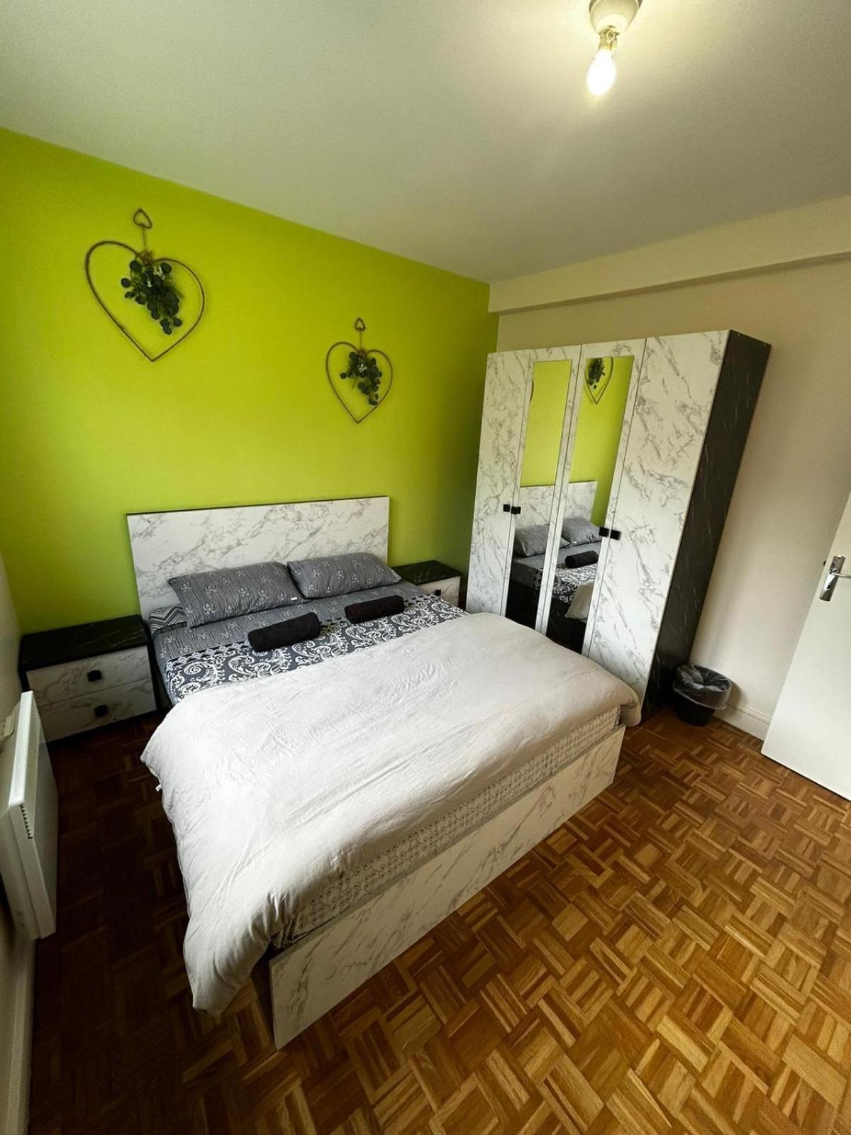 Best Holliday Home For Family Newly Renovated Garges-lès-Gonesse Esterno foto